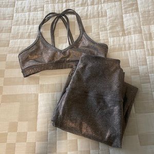 Beyond Yoga Dusted Set In Rose-Gold